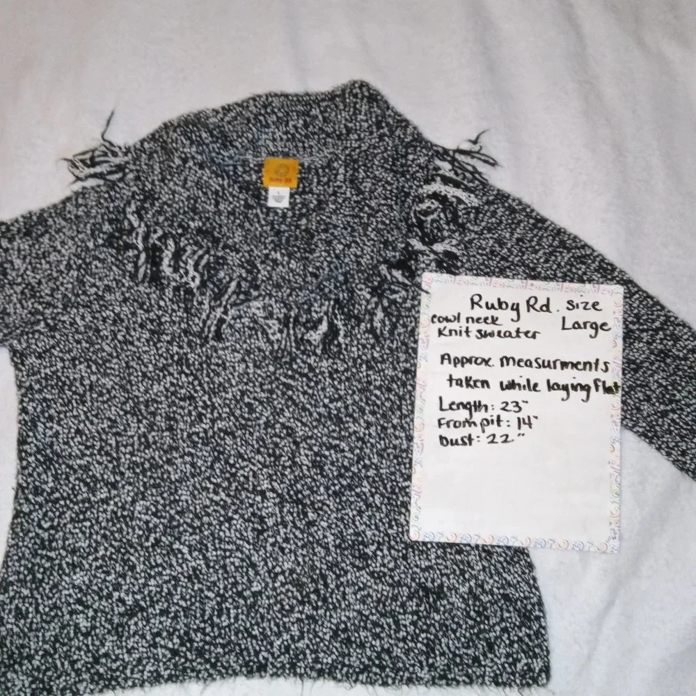 5 for $10 Ruby Rd Fringed Cowl Neck Black & White Knit Sweater size Large - Picture 2 of 6
